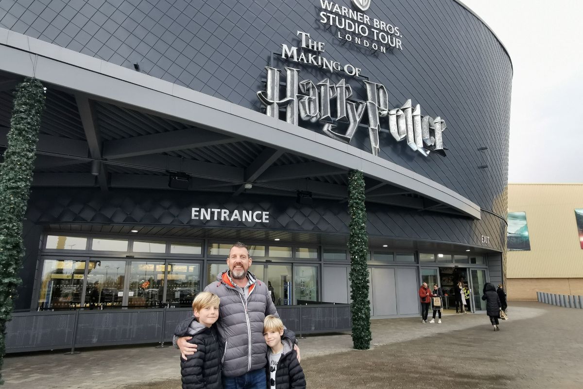 Family outside the WB Studio Tour in watford.